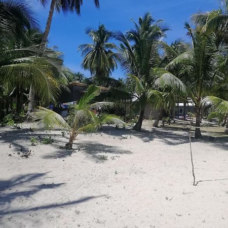 Anajawan Island Beachfront Resort General Luna  Exterior foto